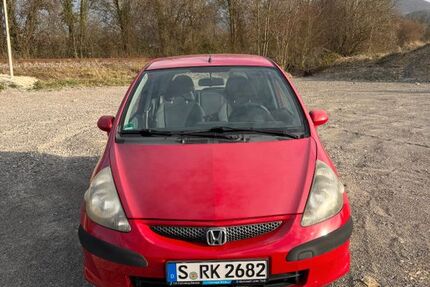 Honda Jazz 200.000 km 650 &euro; Dettingen unter Teck 73265