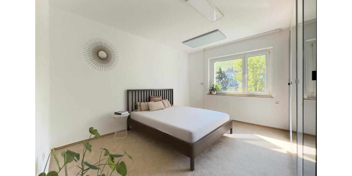 Hochparterre Stuttgart Hedelfingen - 3 Zimmer, 77 m&sup2;, 329.000&euro; | Angebot:26889119