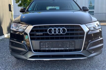 Audi Q3 127.300 km 18.499 € Sindelfingen 71069