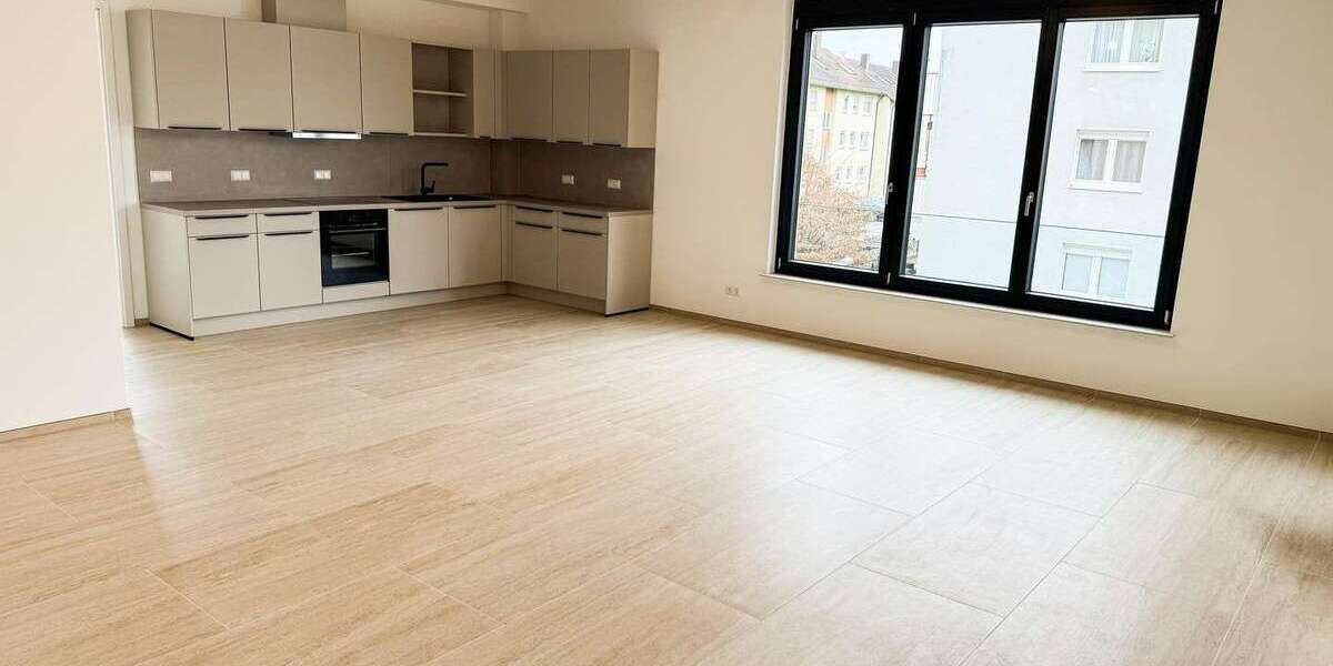 Etagenwohnung Denkendorf - 4 Zimmer, 124 m&sup2;, 2.160&euro; | Angebot:26274713
