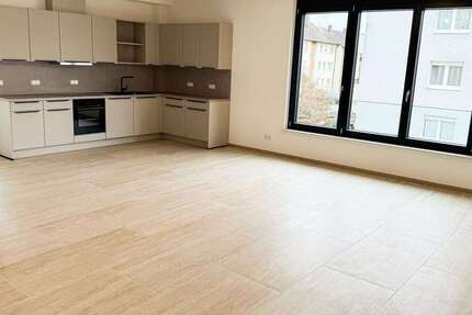 Wohnung Denkendorf - 4 Zimmer, 124 m&sup2;, 2.160&euro; | Angebot:26274713