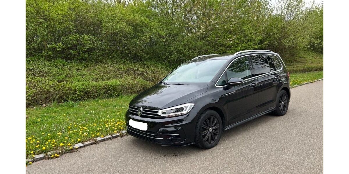 VW Touran 159.000 km 14.850 &euro; Fellbach 70736