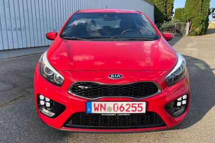 Kia ceed / Ceed 76.000 km 8.990 &euro; Marbach am Neckar 71672
