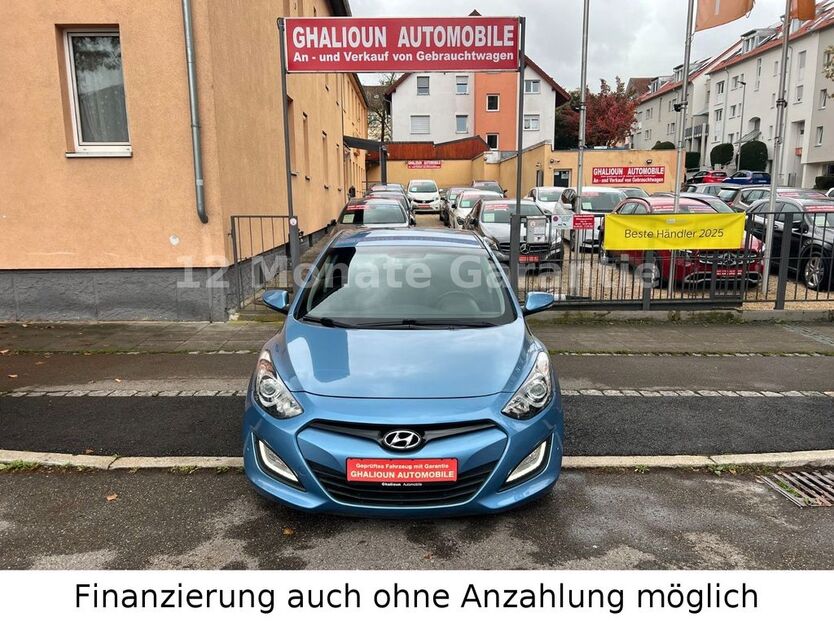 Hyundai i30 90.284 km 11.999 € Stuttgart 70435
