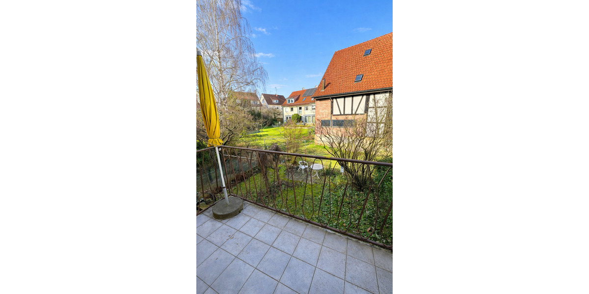 Mehrfamilienhaus, Wohnhaus Stuttgart Degerloch - 8 Zimmer, 181 m&sup2;, 749.000&euro; | Angebot:25836698