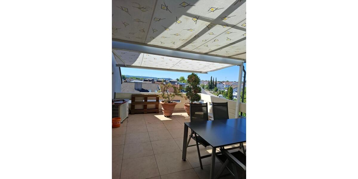 Dachgeschoßwohnung Ehningen - 3.5 Zimmer, 81 m&sup2;, 397.000&euro; | Angebot:27143502
