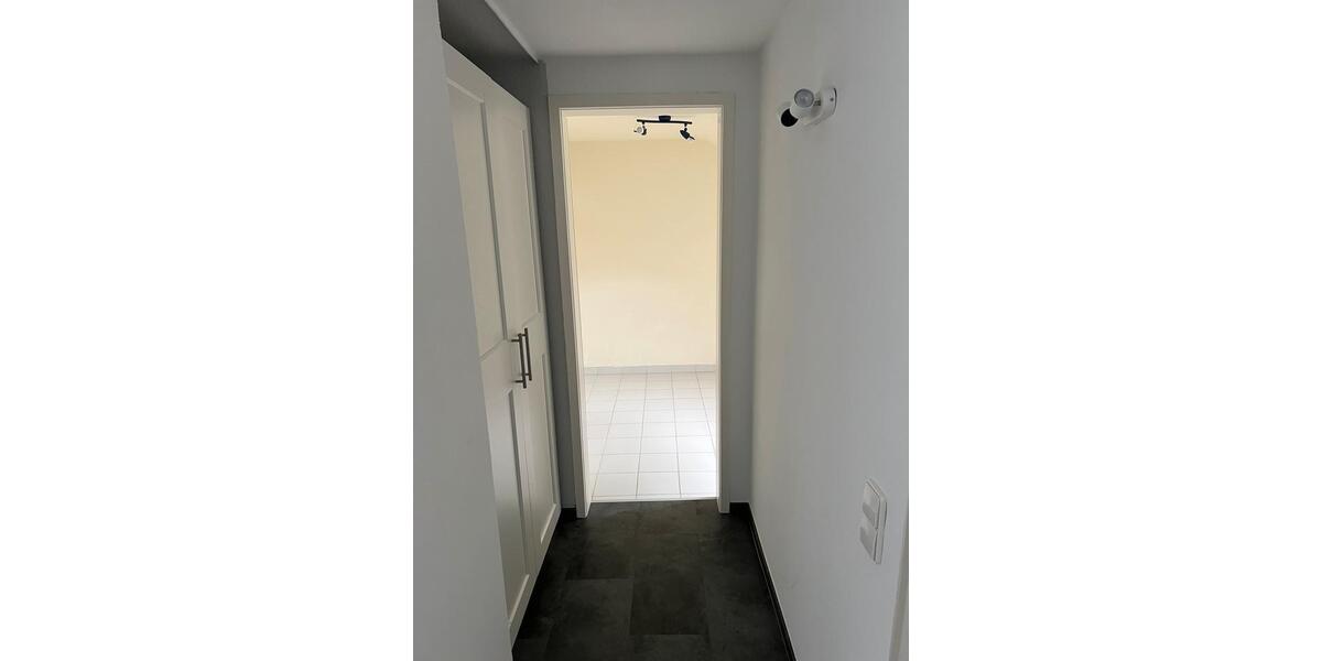 Dachgeschoßwohnung Esslingen am Neckar Oberesslingen - 2 Zimmer, 55 m&sup2;, 850&euro; | Angebot:26055836