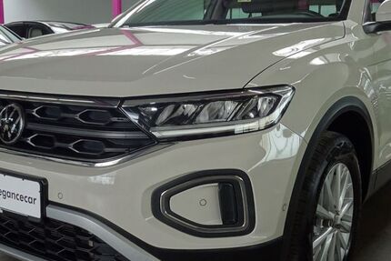 VW T-Roc 97.181 km 21.349 &euro; Holzgerlingen bei Stuttgart 71088