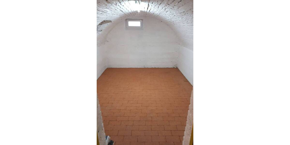 Einfamilienhaus Stuttgart Wangen - 8 Zimmer, 126 m&sup2;, 749.000&euro; | Angebot:24027167