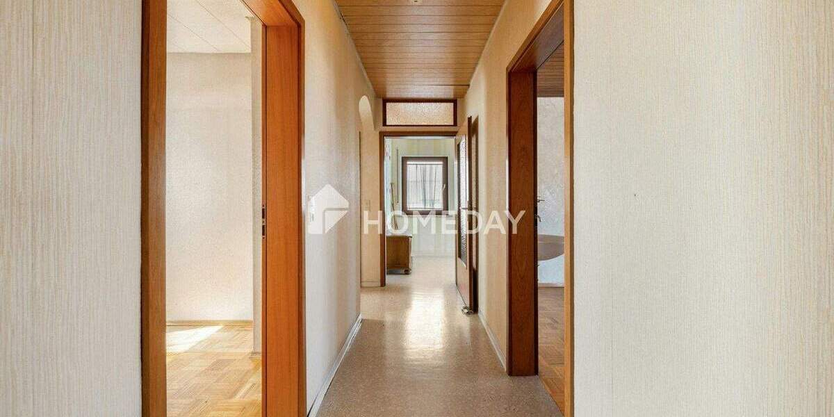 Einfamilienhaus Metzingen Neuhausen - 7 Zimmer, 112 m&sup2;, 496.000&euro; | Angebot:25879096