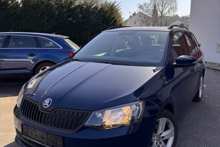Skoda Fabia 99.150 km 7.749 &euro; Esslingen am Neckar 73732