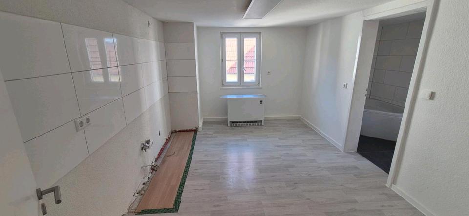 Etagenwohnung Aidlingen - 6 Zimmer, 82 m&sup2;, 1.700&euro; | Angebot:26336086