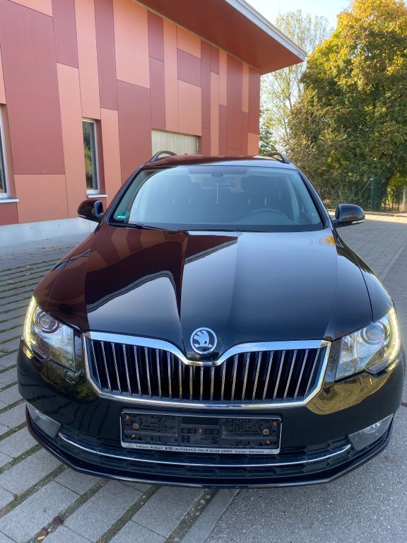 Skoda Superb 205.000 km 9.900 € Ebersbach 73061