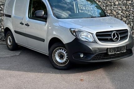 Mercedes-Benz Citan 186.036 km 6.950 &euro; Sindelfingen 71065