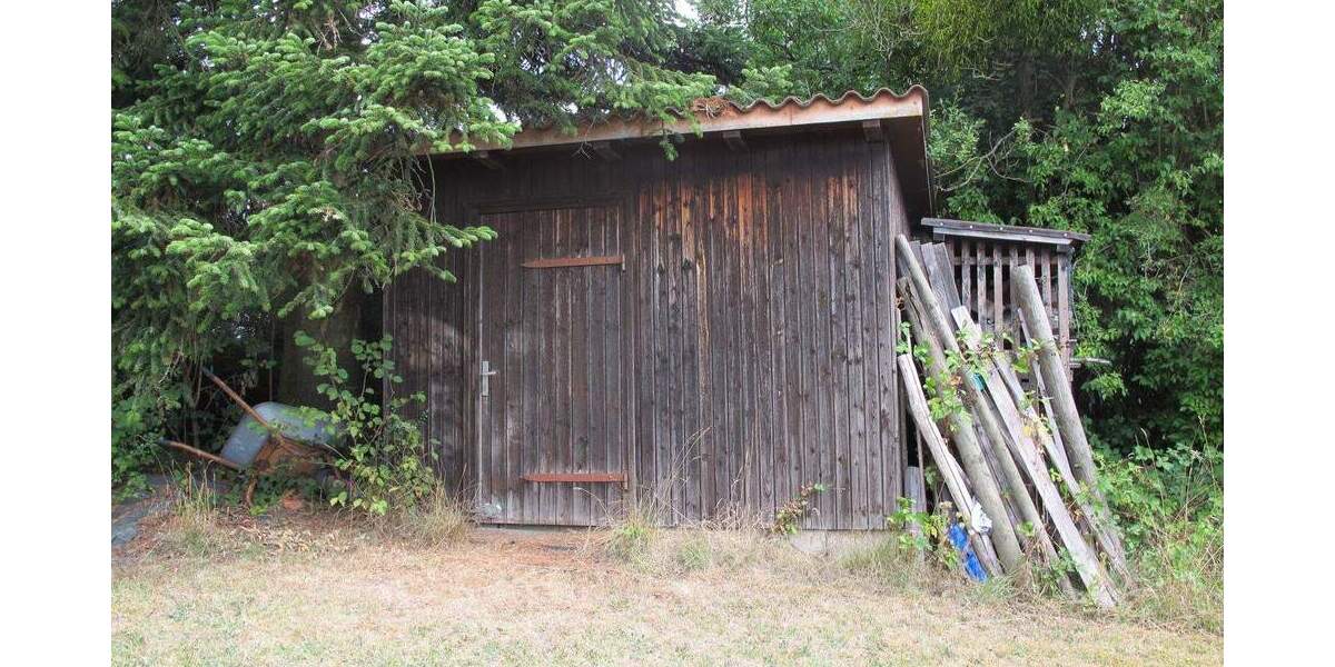Herrliches Wochenendgrundstück mit bester Aussicht - zwei Brunnen, Baumbestand, aufteilbar in 2 oder drei Flächen, Südhang, teilbar zimmer