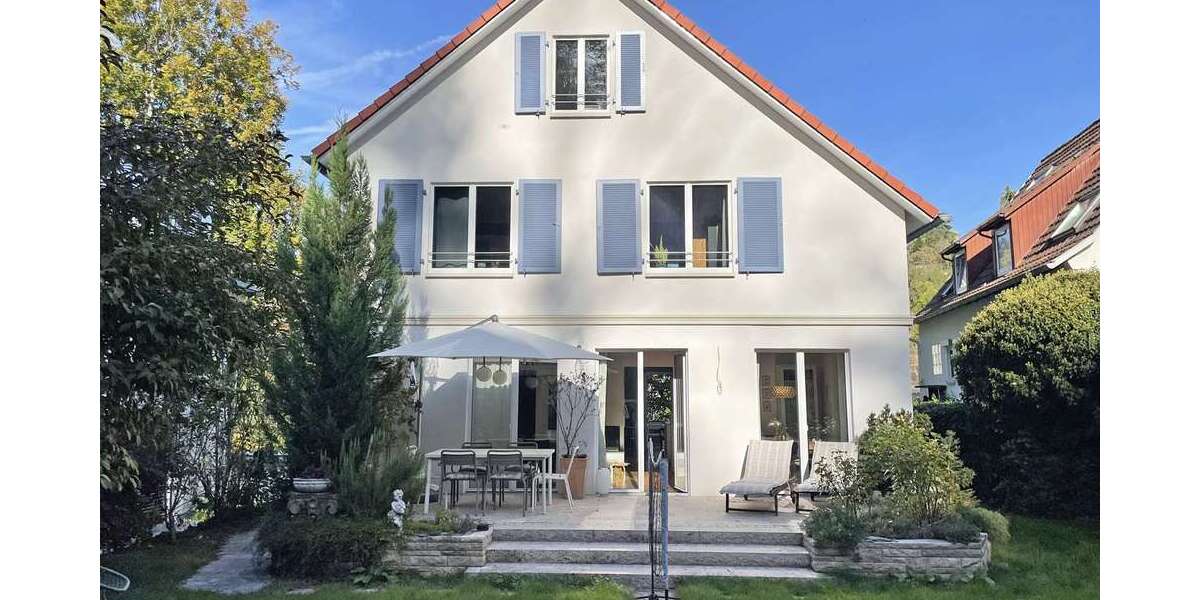 Einfamilienhaus Stuttgart Bopser - 5 Zimmer, 215 m&sup2;, 4.500&euro; | Angebot:26790072