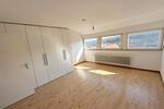 Dachgeschoßwohnung Stuttgart Botnang - 3 Zimmer, 93 m&sup2;, 1.150&euro; | Angebot:25414797