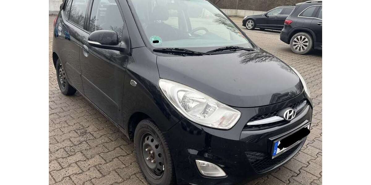 Hyundai i10 100.900 km 2.800 € Sindelfingen 71063