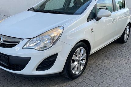 Opel Corsa 205.900 km 2.450 &euro; Gerlingen 70839