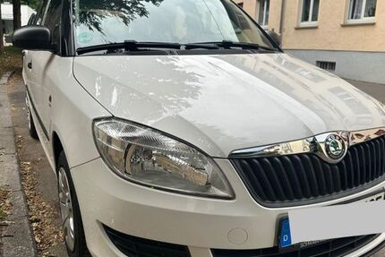 Skoda Fabia 133.590 km 4.600 &euro; Esslingen 73728