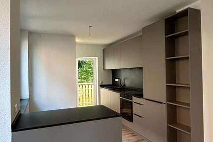 Wohnung Stuttgart Sillenbuch - 3 Zimmer, 100 m&sup2;, 1.900&euro; | Angebot:26954657
