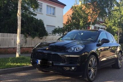 Porsche Macan 152.300 km 29.900 &euro; Plochingen 73207