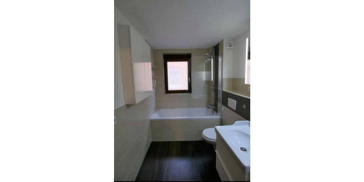 Etagenwohnung Ludwigsburg Ost - 4 Zimmer, 102 m&sup2;, 519.000&euro; | Angebot:26388939