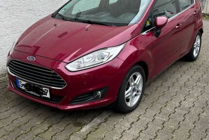 Ford Fiesta 144.000 km 4.950 € Stuttgart 70329