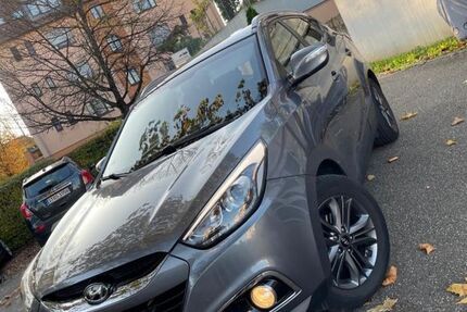 Hyundai ix35 153.504 km 13.500 &euro; Stuttgart 70439