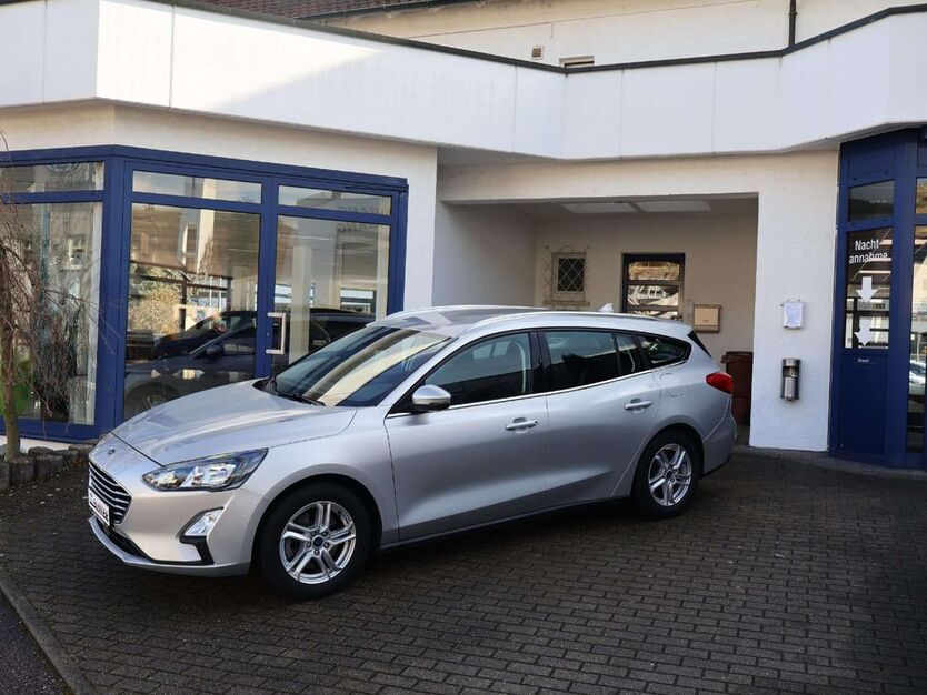 Ford Focus 40.900 km 19.990 € Besigheim 74354