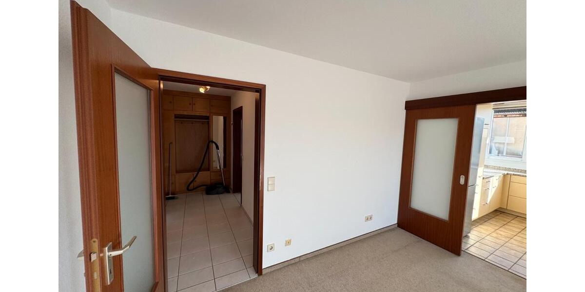 Etagenwohnung Esslingen am Neckar Oberesslingen - 2 Zimmer, 60 m&sup2;, 830&euro; | Angebot:26415247