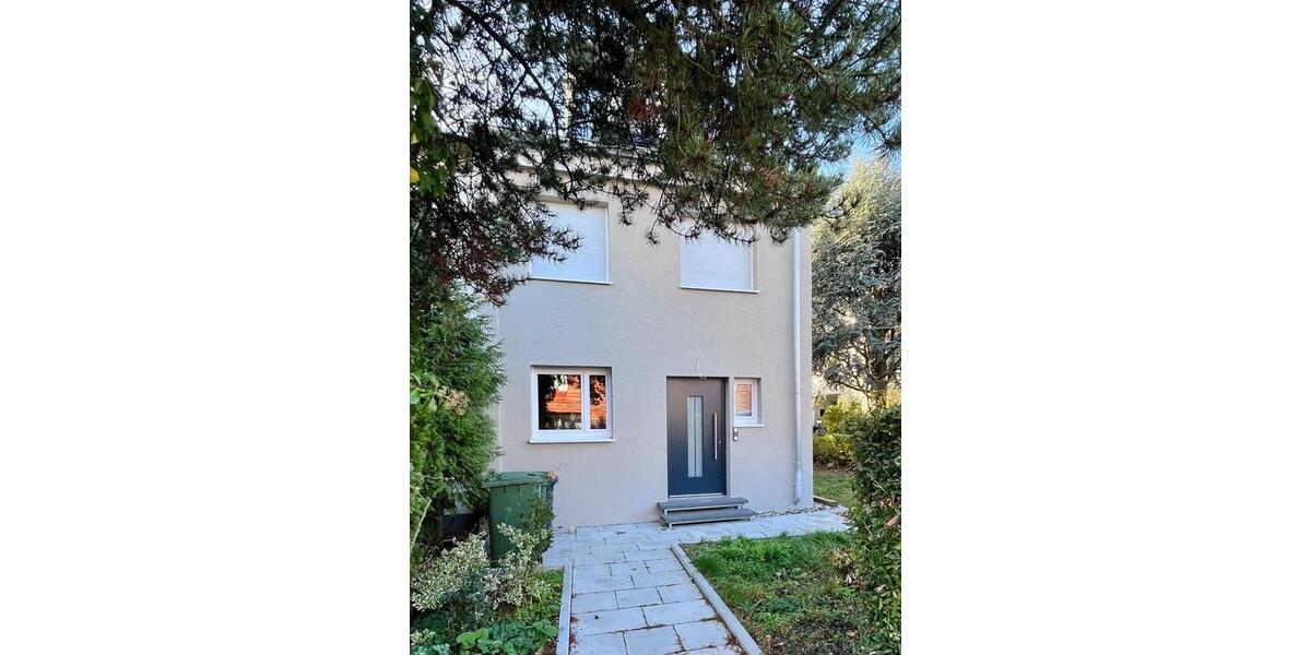 Reihenhaus Stuttgart Stuttgart-West - 4.5 Zimmer, 128 m&sup2;, 1.840&euro; | Angebot:24117388