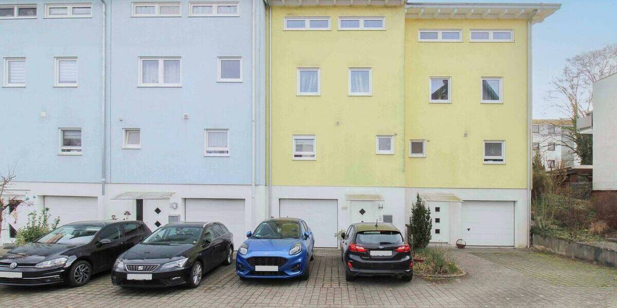 Reihenmittelhaus Korntal-Münchingen Münchingen - 5 Zimmer, 152 m&sup2;, 649.000&euro; | Angebot:26156436