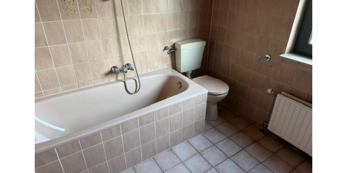 Dachgeschoßwohnung Ludwigsburg Hoheneck - 2 Zimmer, 42 m&sup2;, 780&euro; | Angebot:24837562