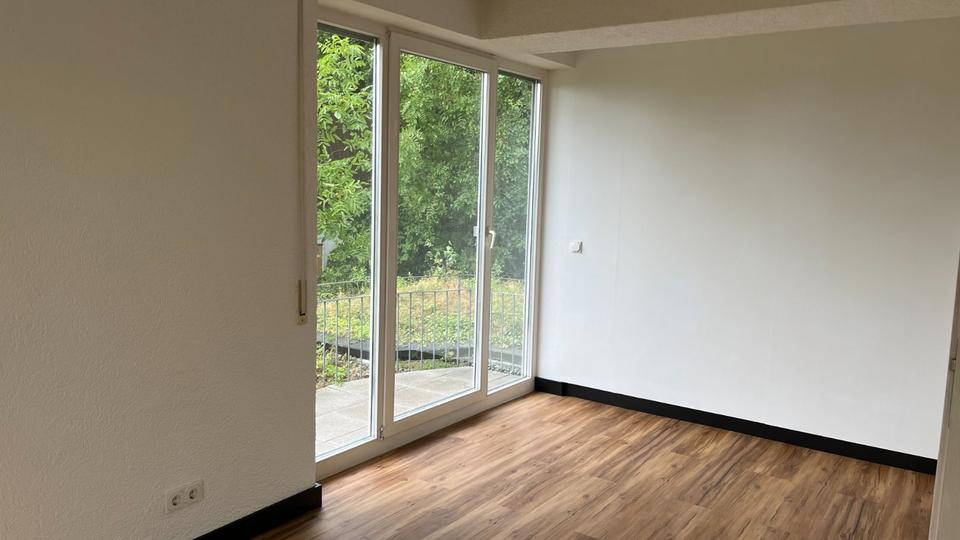 Etagenwohnung Stuttgart Lehen - 3 Zimmer, 82 m&sup2;, 1.200&euro; | Angebot:25374981