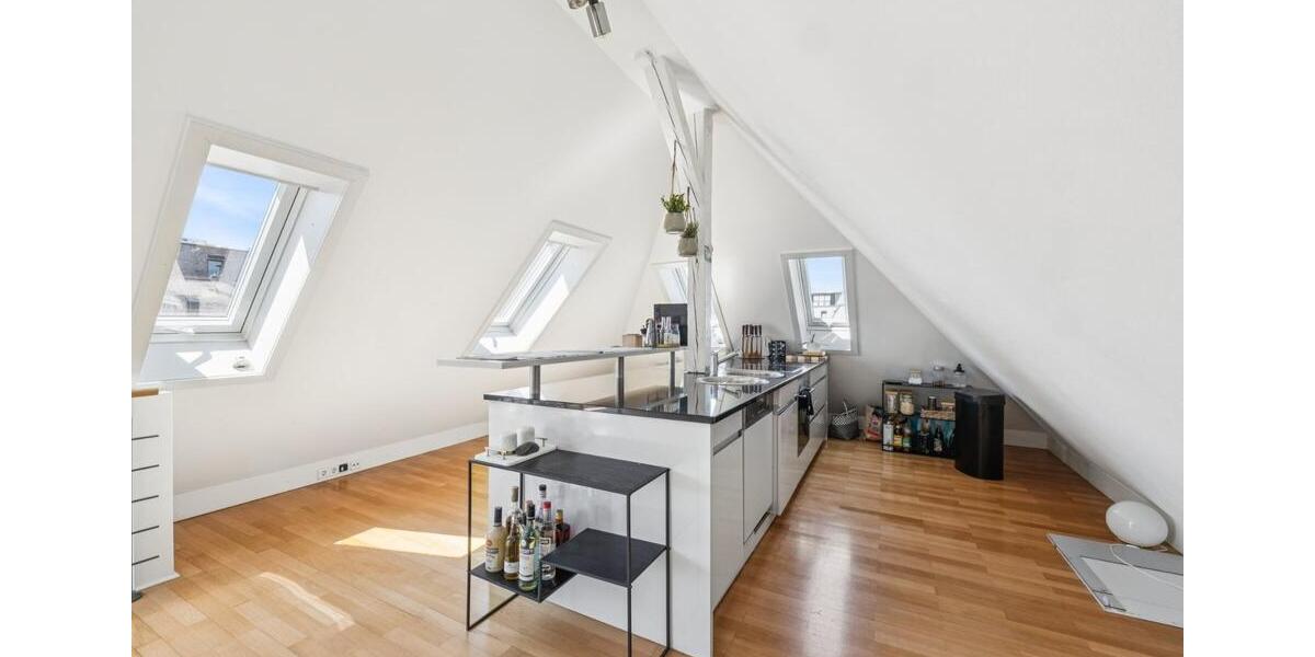 Charmante Maisonette Wohnung mit Dachterasse 2 zimmer