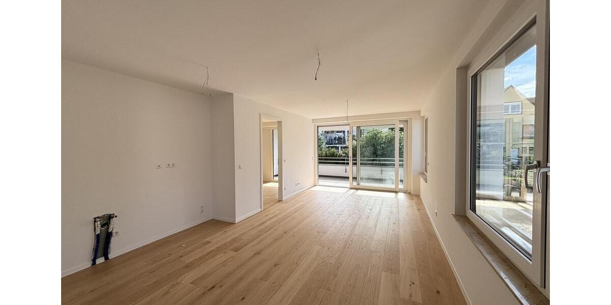 Exklusive 4 -Zimmer-Neubauwohnung inkl. EBK und Süd-Balkon 4 zimmer