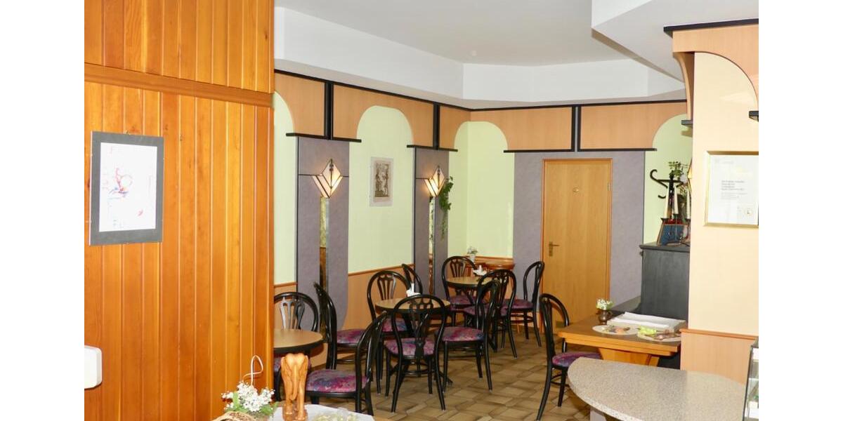 Weinstube, Pizzeria, Café, Bistro, Lieferservice oder andere kreative Konzepte zimmer