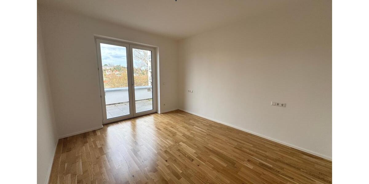 Einfamilienhaus Nürtingen - 4 Zimmer, 123 m&sup2;, 1.835&euro; | Angebot:25783078