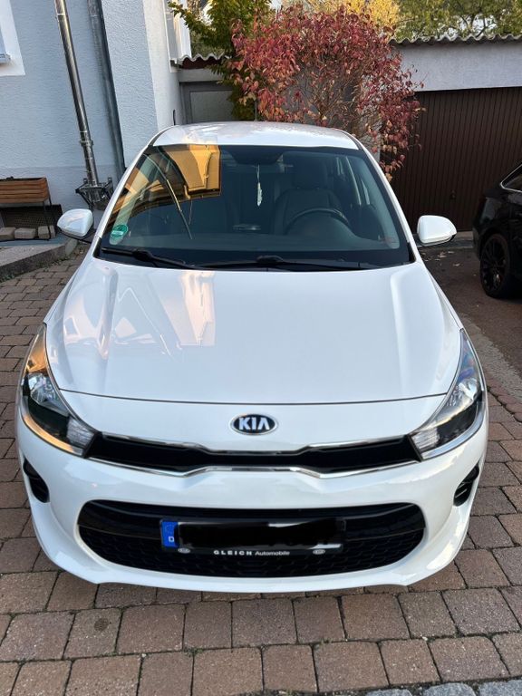 Kia Rio 48.000 km 10.500 € Großbettlingen 72663