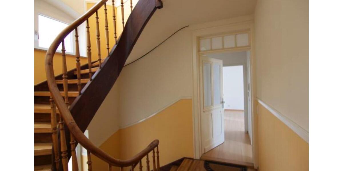 Dachgeschoßwohnung Stuttgart Stuttgart-Süd - 2 Zimmer, 40 m&sup2;, 865&euro; | Angebot:24600187