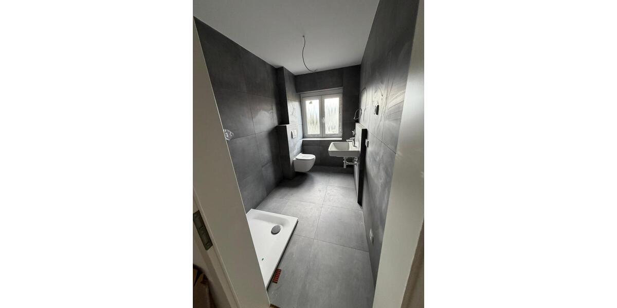 Etagenwohnung Böblingen - 3 Zimmer, 90 m&sup2;, 1.650&euro; | Angebot:26318546