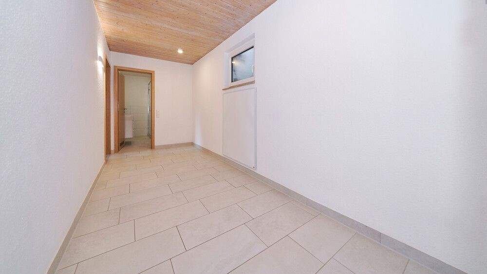 Bungalow Vaihingen an der Enz / Roßwag Roßwag - 7 Zimmer, 208 m&sup2;, 599.000&euro; | Angebot:25697225