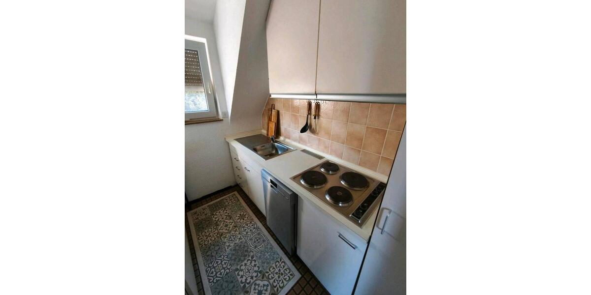 Dachgeschoßwohnung Stuttgart Sillenbuch - 2 Zimmer, 43 m&sup2;, 920&euro; | Angebot:26296431