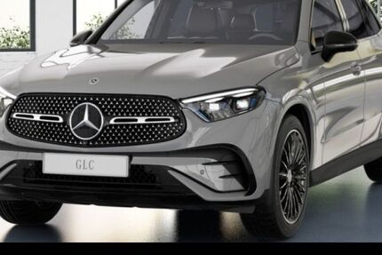Mercedes-Benz GLC 300 9.900 km 67.690 &euro; Stuttgart 70372