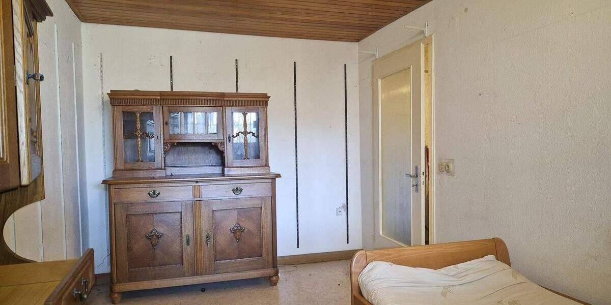 Doppelhaushälfte Ludwigsburg Eglosheim - 8 Zimmer, 168 m&sup2;, 499.500&euro; | Angebot:25476737