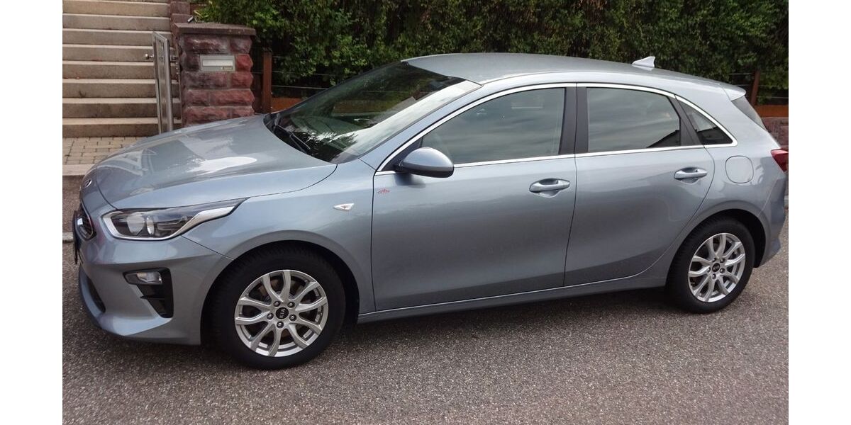 Kia ceed / Ceed 89.500 km 16.000 &euro; Ditzingen 71254