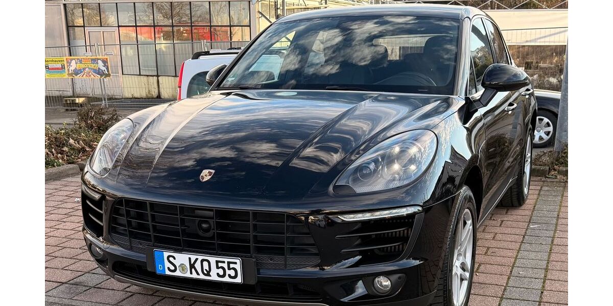 Porsche Macan 153.000 km 29.900 € stuttgart 70435