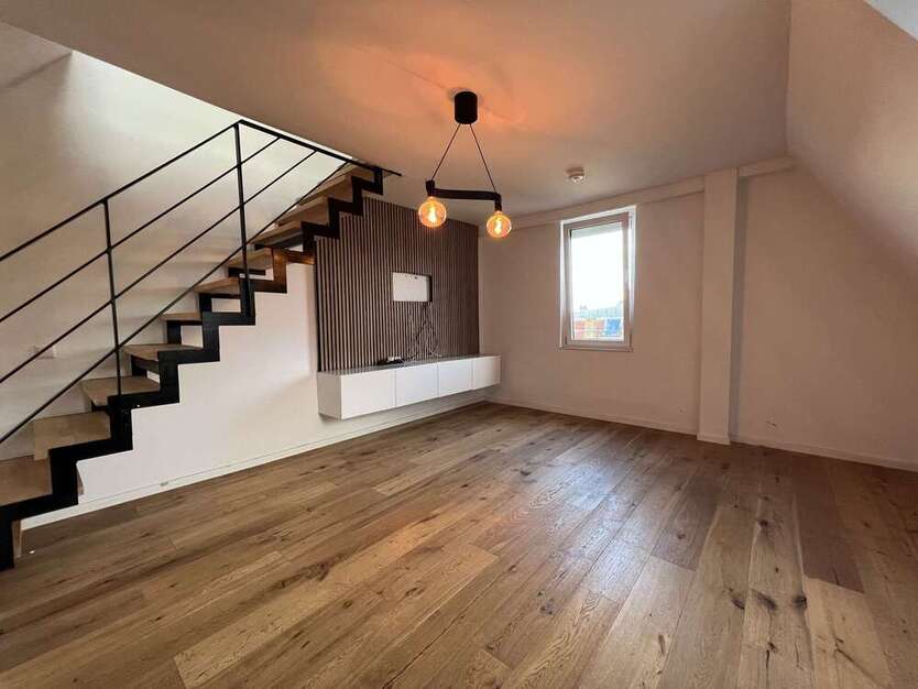 Wohnung zum Mieten in Stuttgart 1.750 € 90 m² 3.5 zimmer