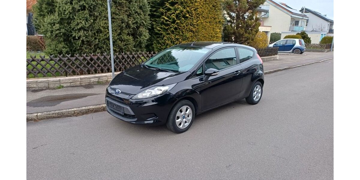 Ford Fiesta 175.000 km 2.900 &euro; Sindelfingen 71067